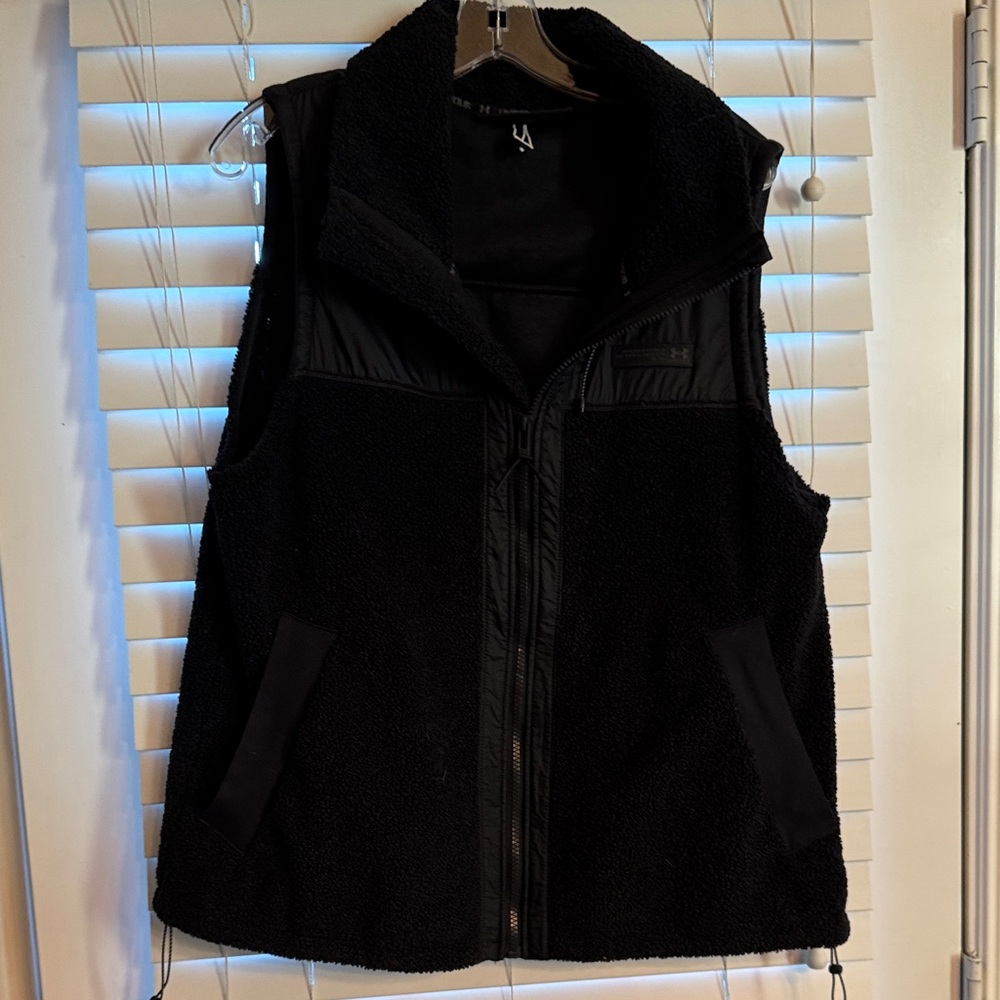 Under Armour Black Fleece Vest